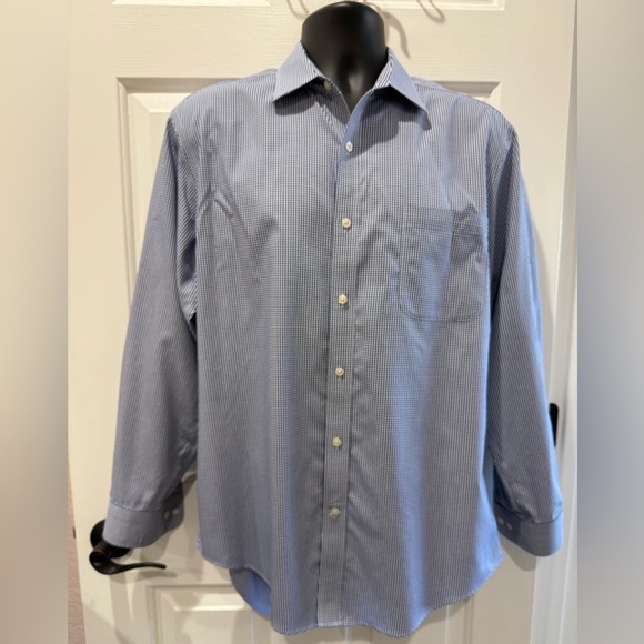 Lands End Men's Tailored Fit Dress Shirt. Size 16-33 - Picture 2 of 7
